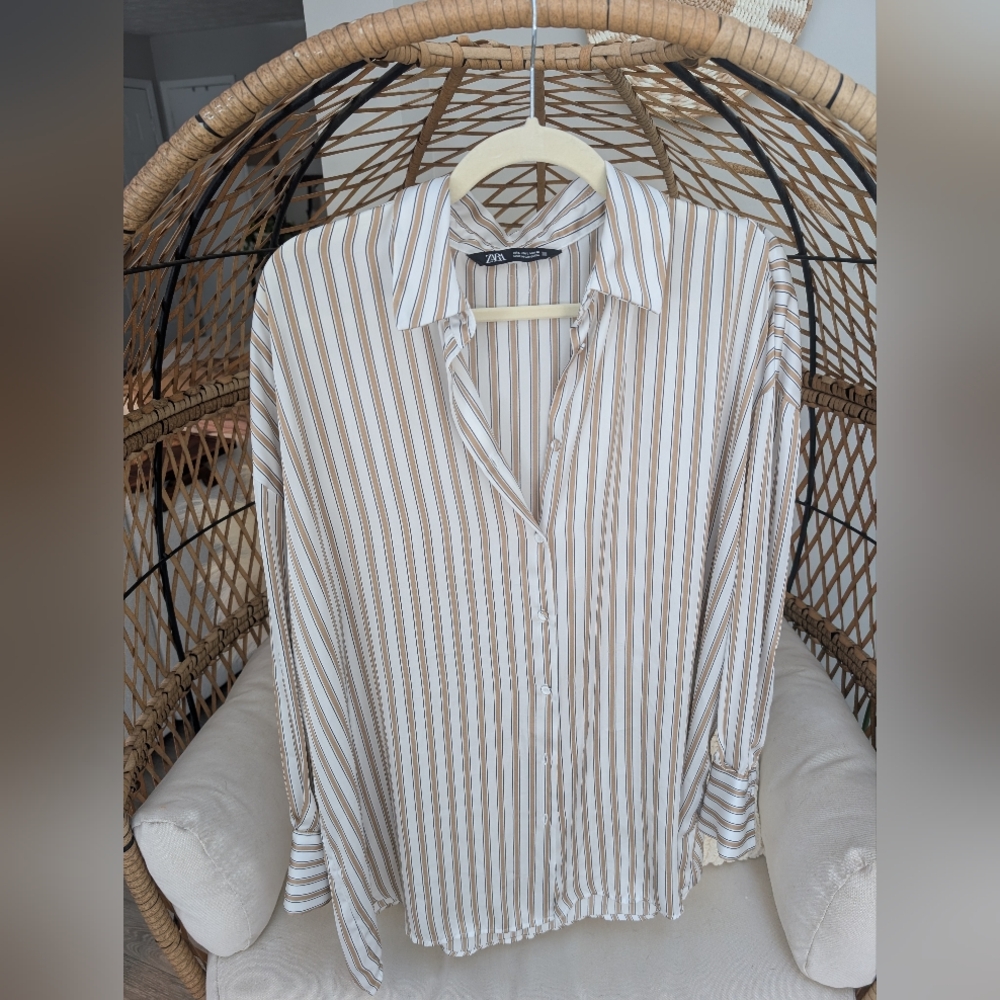 ✨ Zara Oversized Striped Satin Button Up